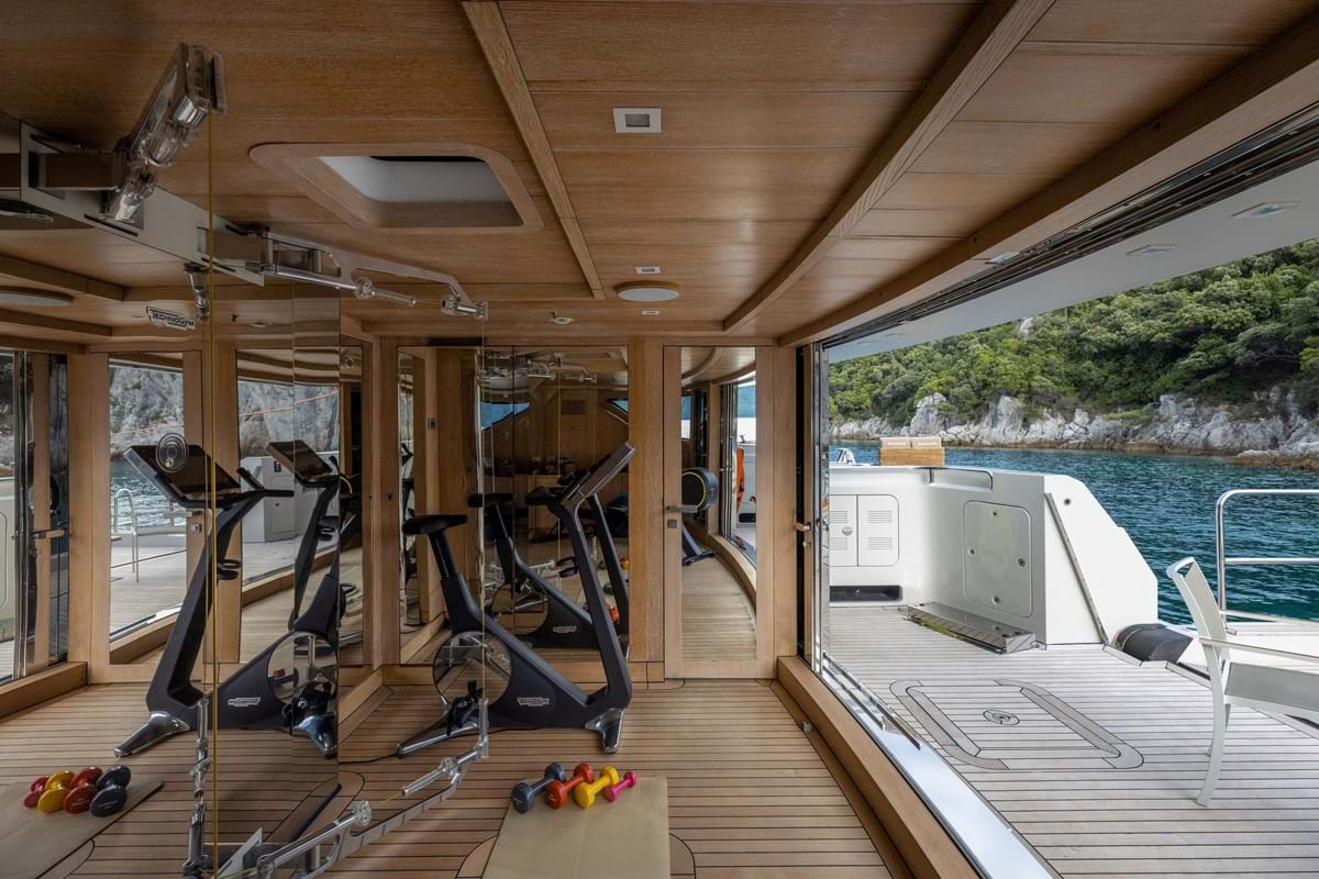 Lammouche yacht charter gym area