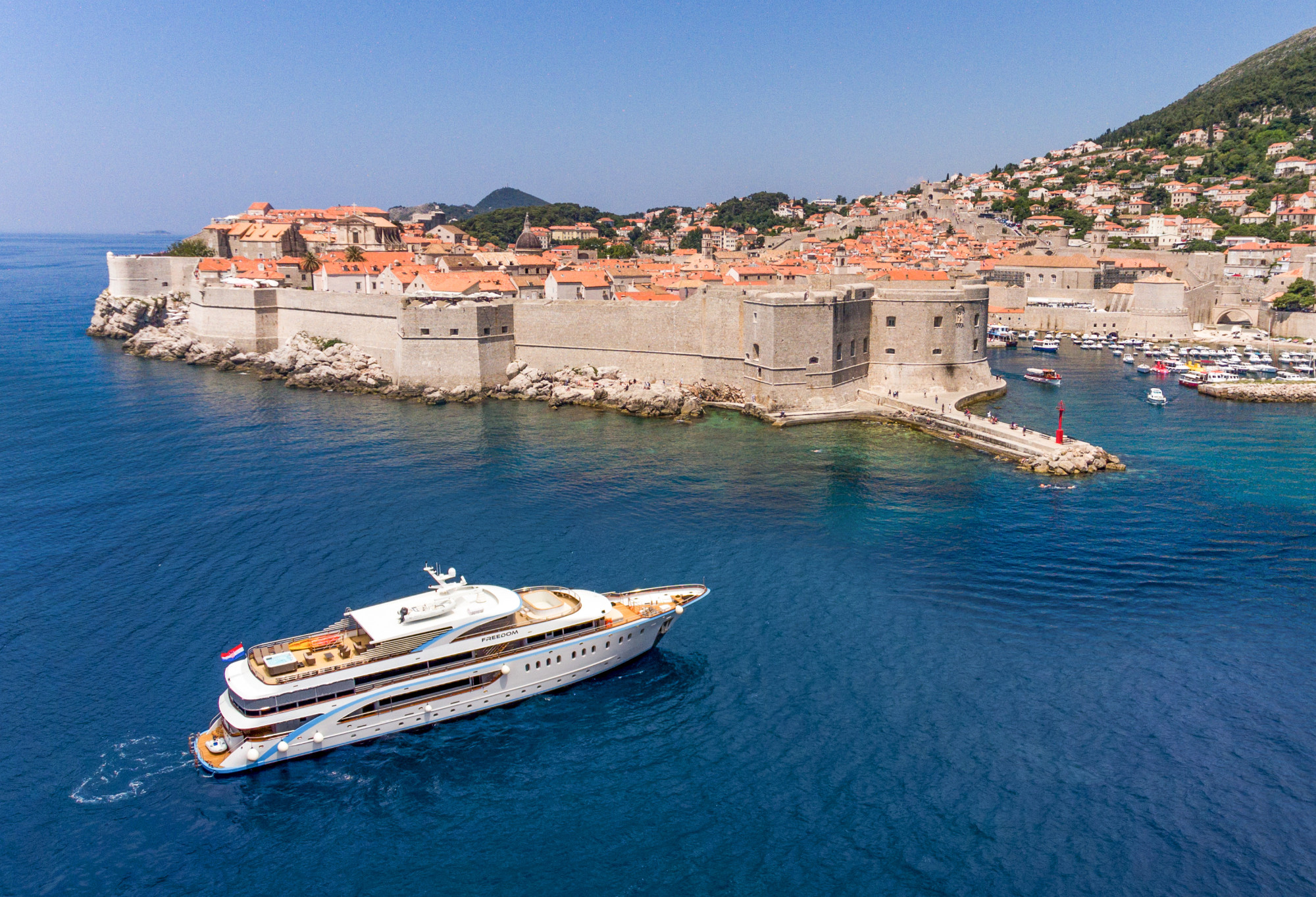 Freedom yacht charter near Dubrovnik