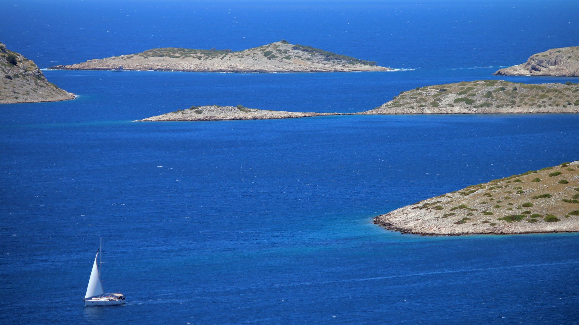 KORNATI ()