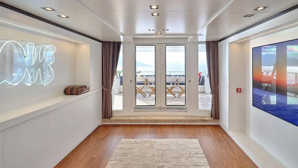 africa i yacht charter main deck