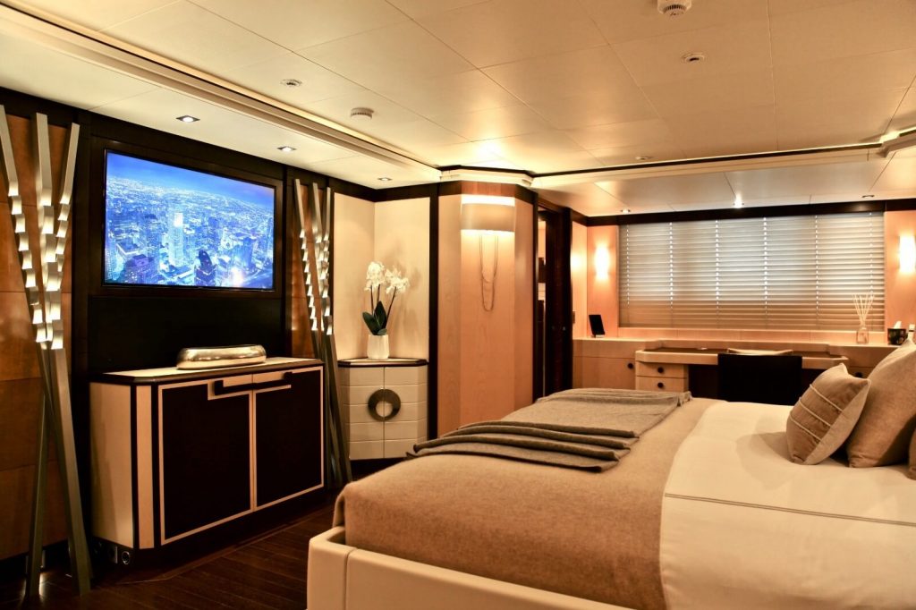 alalya yacht charter master cabin view