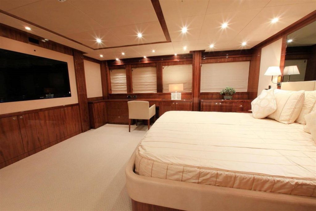 katariina i yacht charter master cabin view