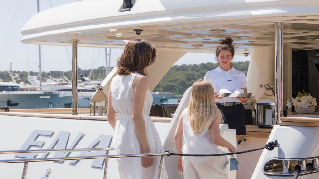ena yacht charter boarding the passengers