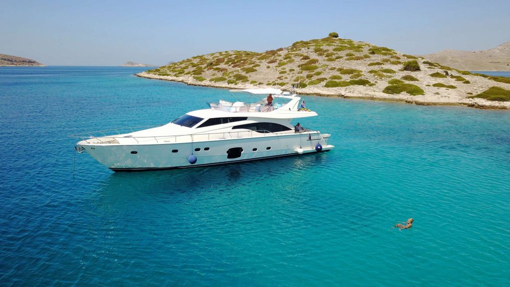 dominique yacht charter anchored in the sea in croatia