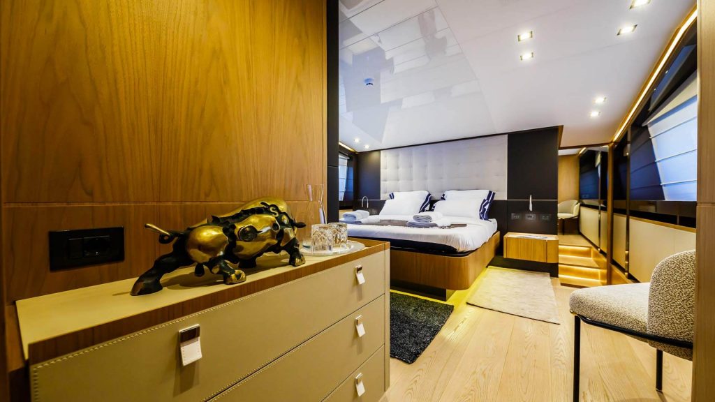 isotta yacht charter master cabin view