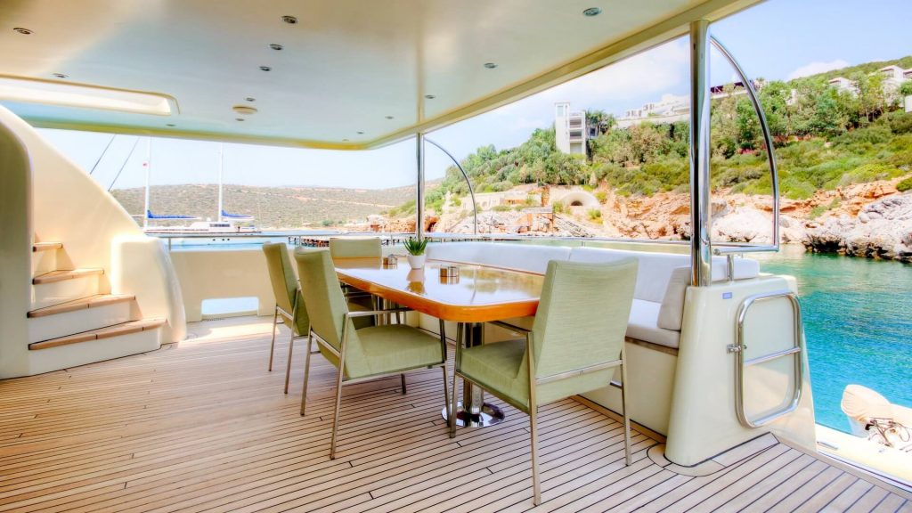 grace yacht charter al fresco dining table