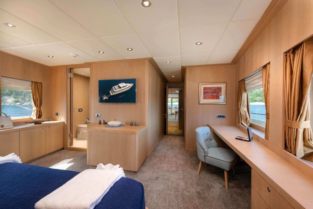 yacht bedroom overview