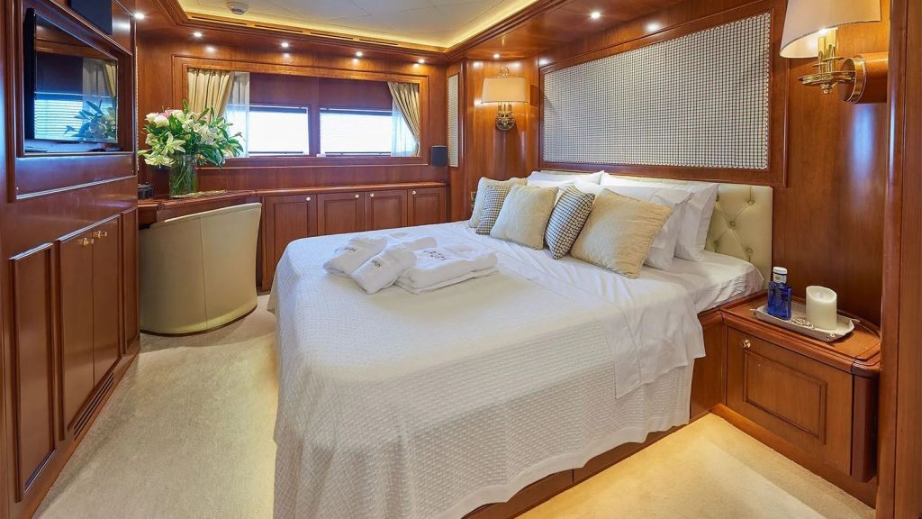 imagine yacht charter main deck vip cabin