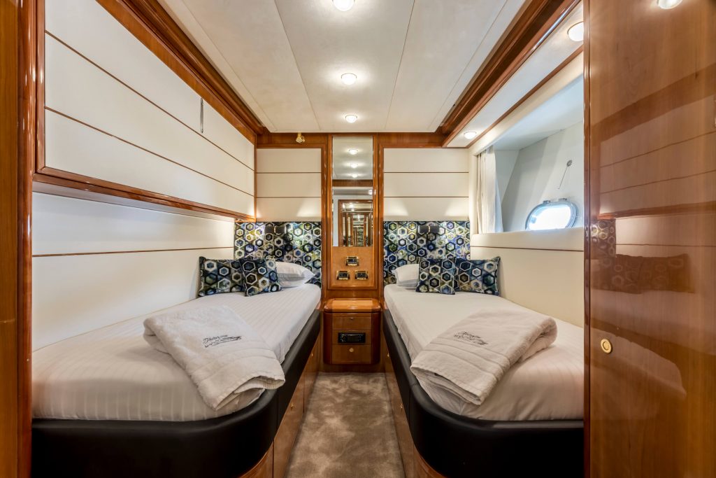 Miss katariina yacht charter twin cabin beds