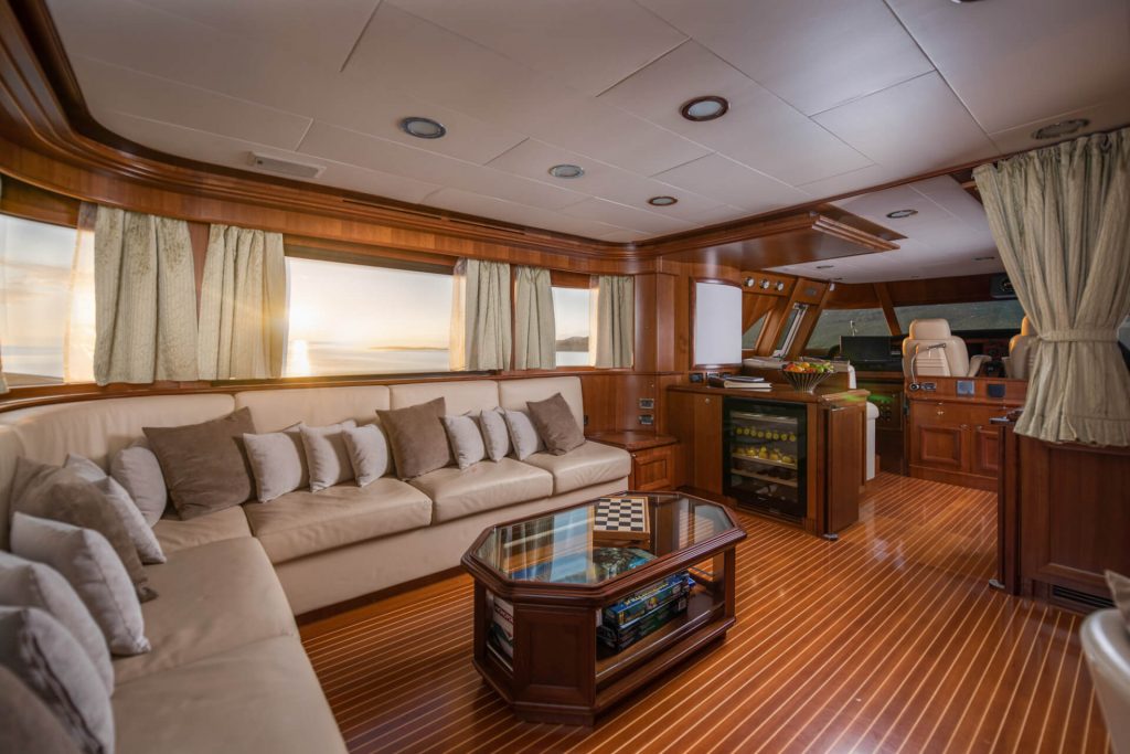 klobuk yacht charter upper deck salon area