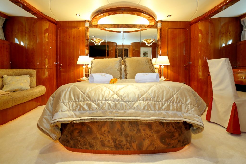 lady marcelle yacht charter vip cabin