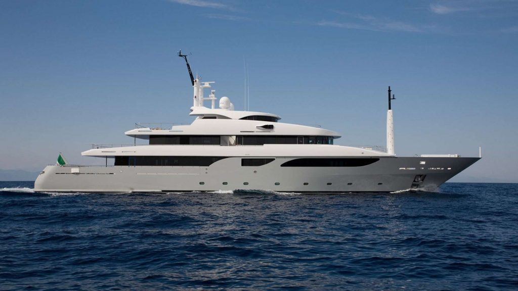 rarity yacht charter side view