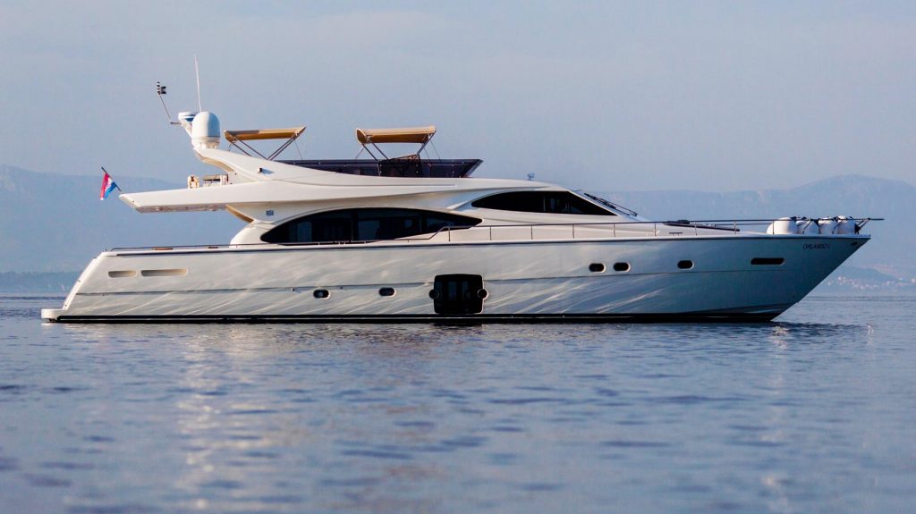 orlando l yacht charter side view