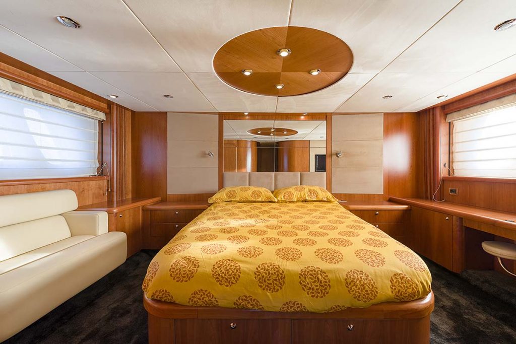 glorious yacht charter master cabin