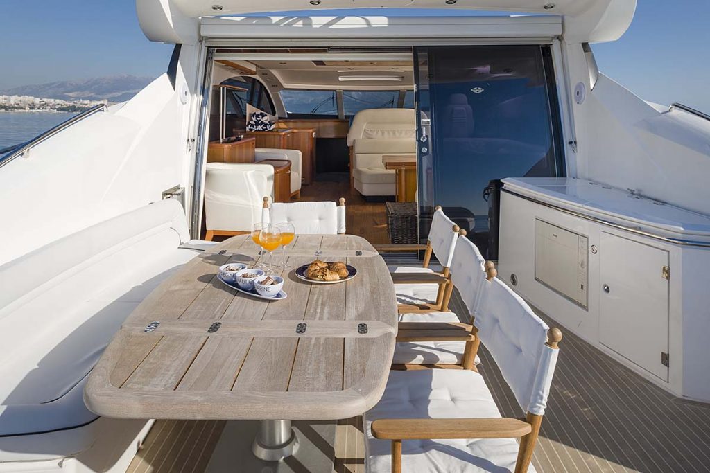 glorious yacht charter alfresco dining table