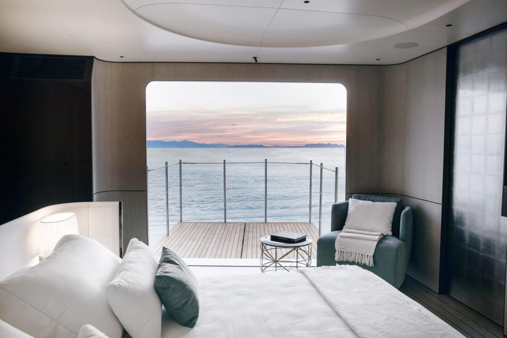 heed yacht charter vip cabin view