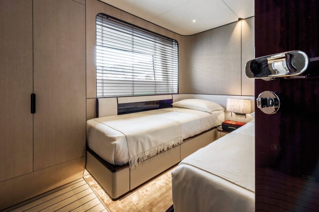 heed yacht charter guest twin cabin