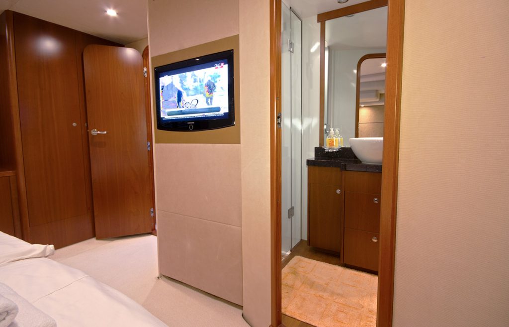 pamango yacht charter master cabin tv view