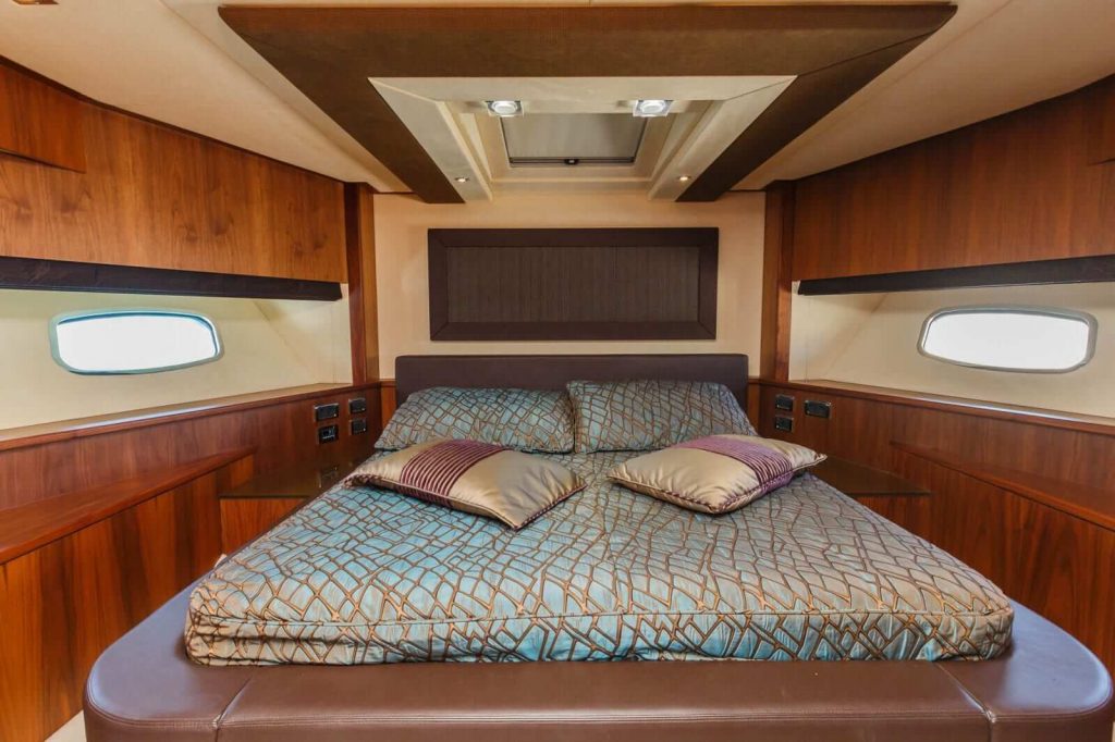 the best way yacht charter vip cabin view