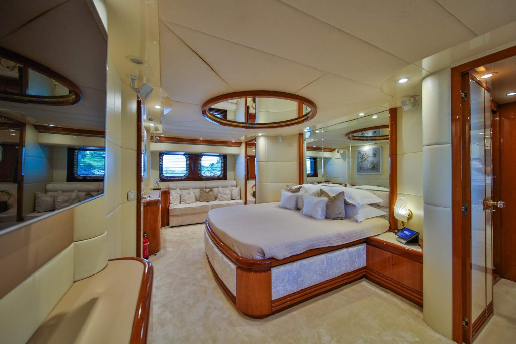 Novela yacht charter vip cabin view