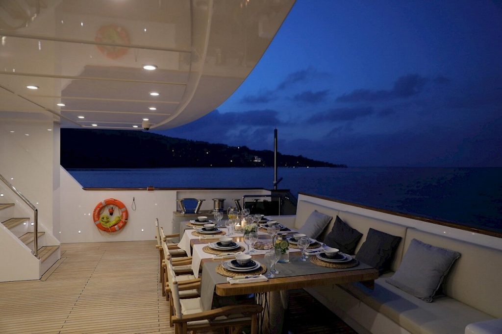 ottawa IV yacht charter main deck dining table