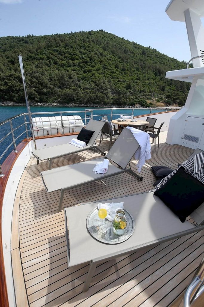 ottawa IV yacht charter chairs for sunbathing on a main deck