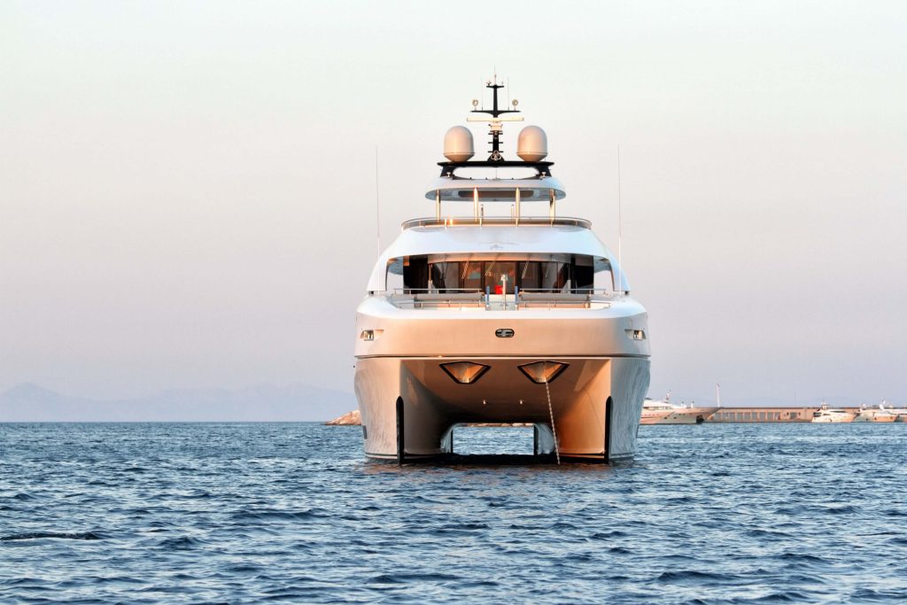 quaranta yacht charter front view
