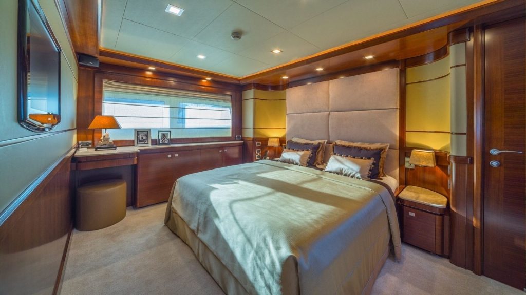seventh sense yacht charter master cabin