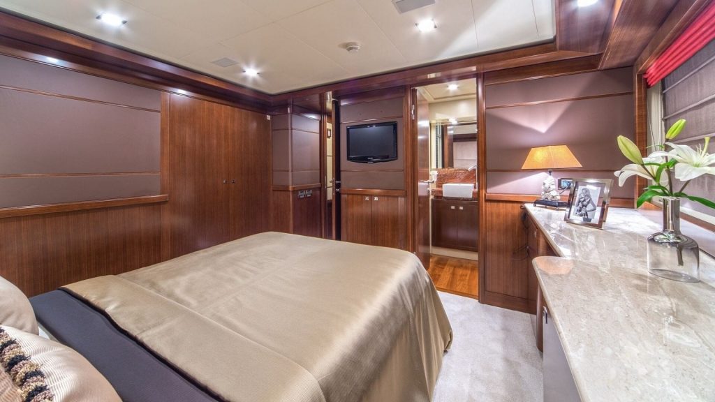 seventh sense yacht charter vip cabin