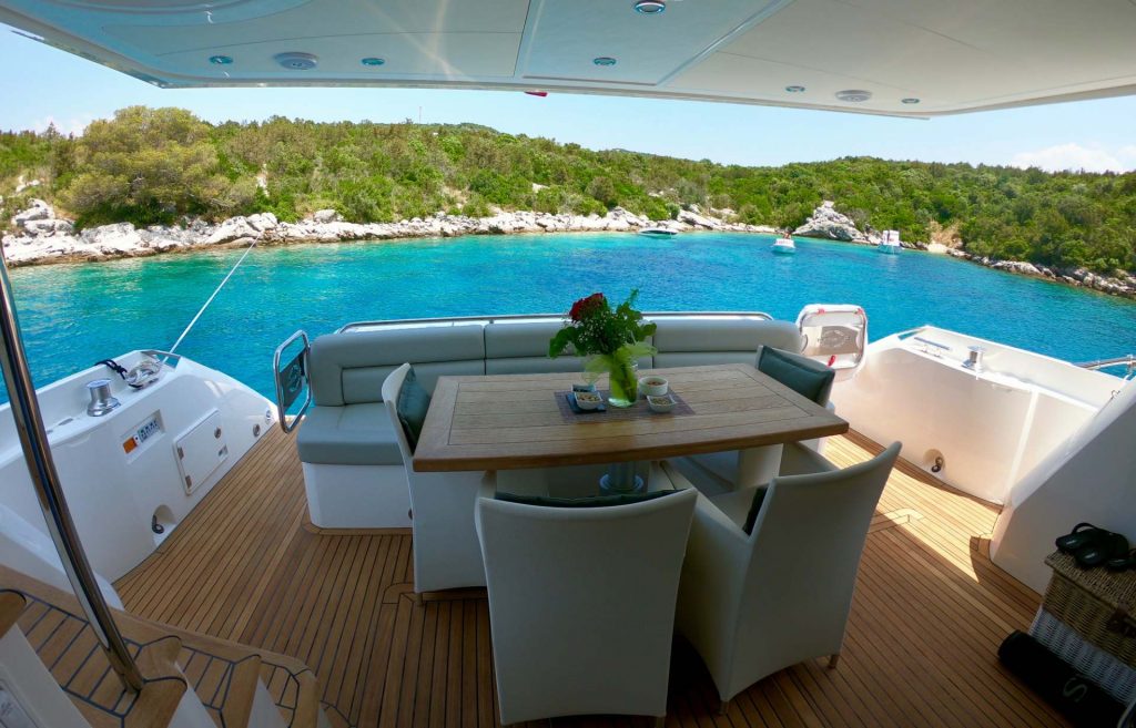 main deck aft on cardano yacht charter