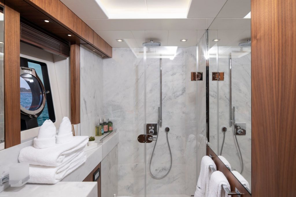 hunky dory yacht charter bathroom shower