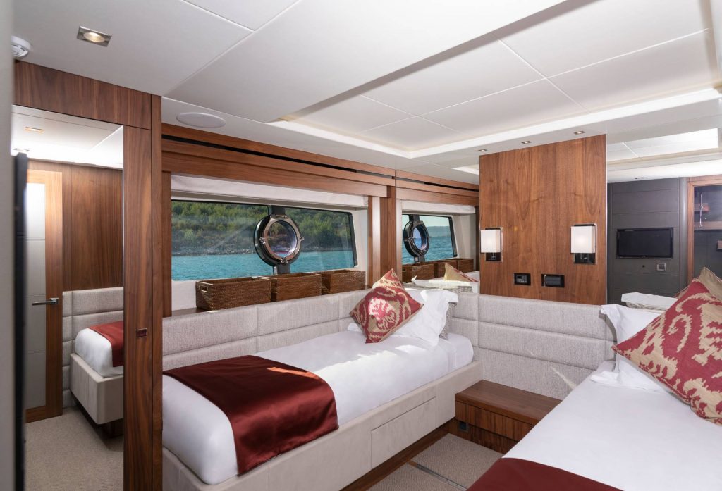 hunky dory yacht charter second twin cabin