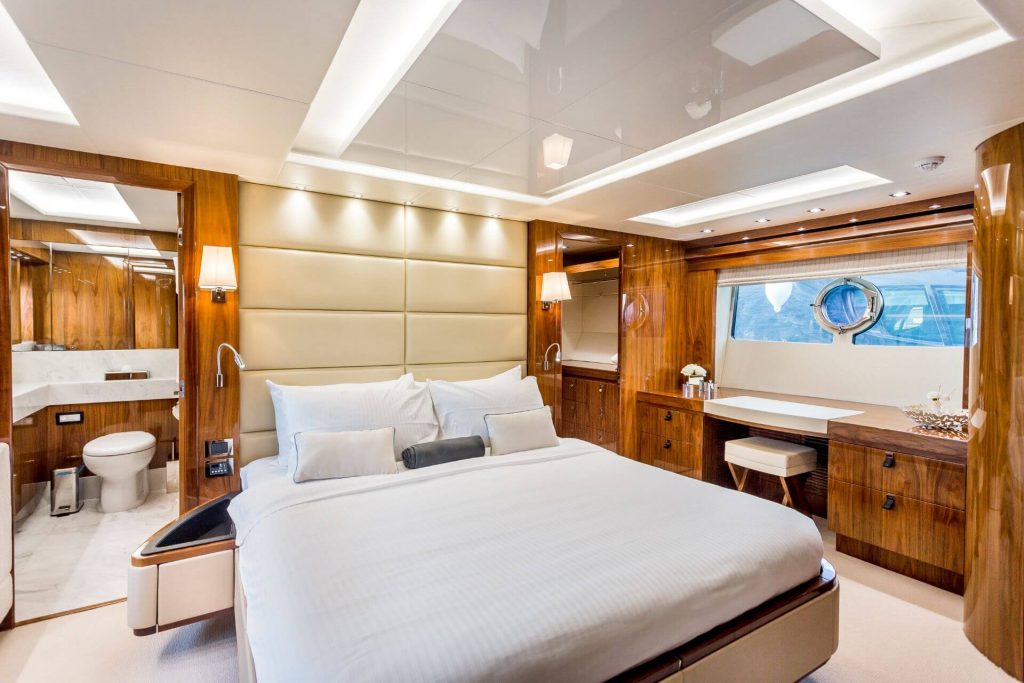 stardust yacht charter main bedroom