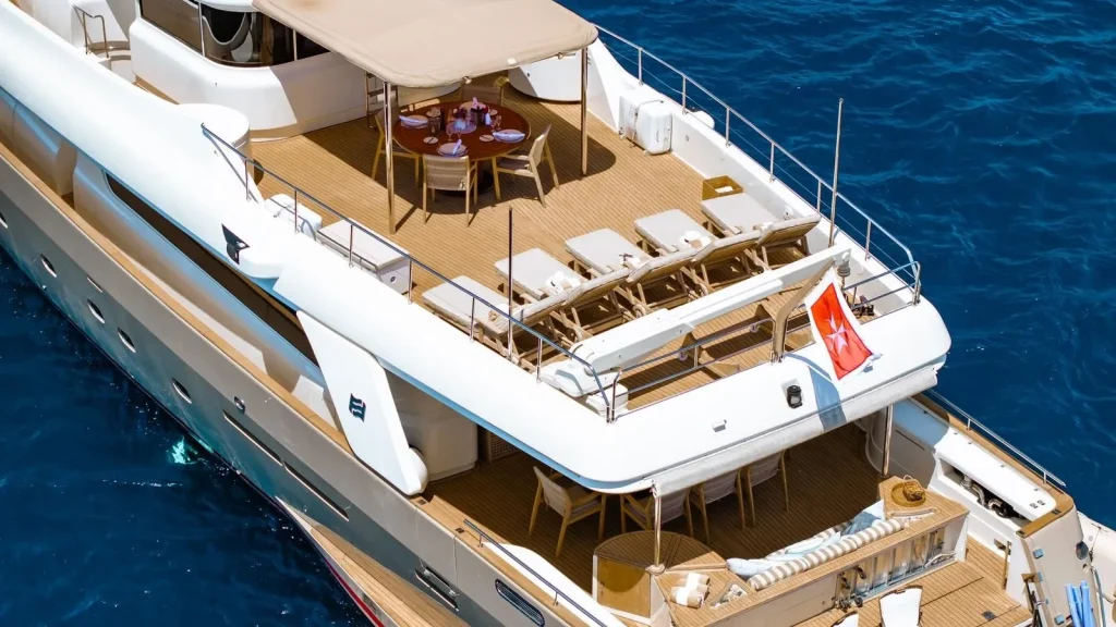 imagine yacht charter bridge deck aft