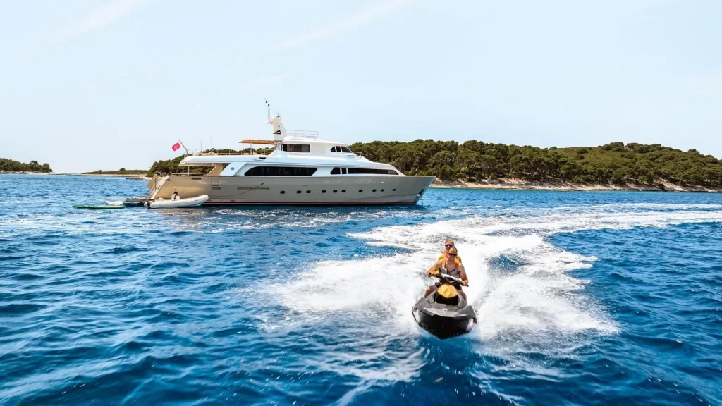 imagine yacht charter jet ski
