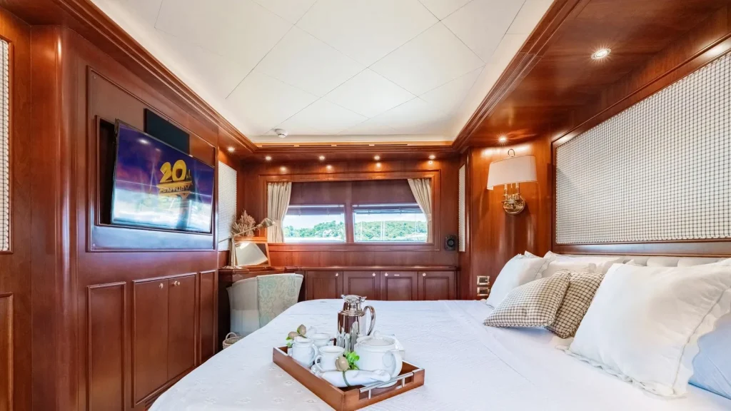 imagine yacht charter master cabin view