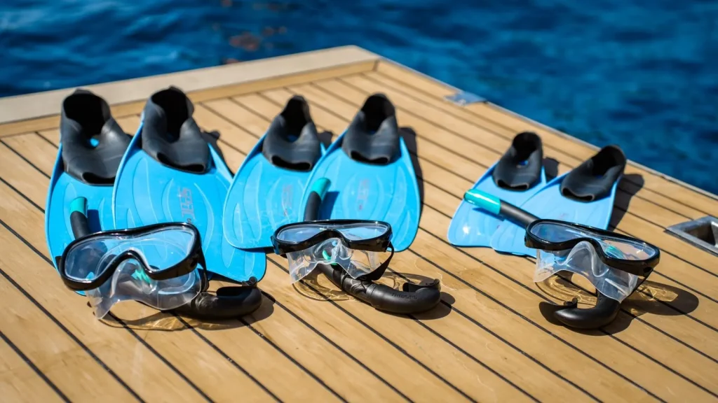 imagine yacht charter snorkeling gear