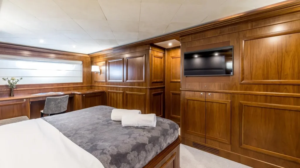 klobuk yacht charter vip stateroom tv