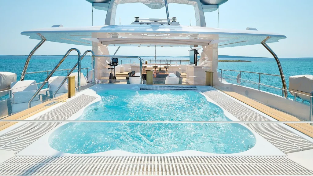 lady mrd yacht charter jacuzzi view