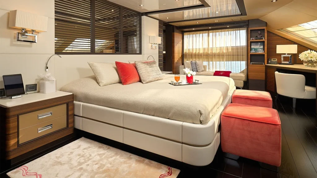 lady mrd yacht charter master suite