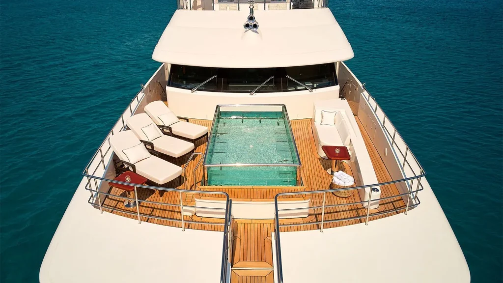 lady mrd yacht charter pool area