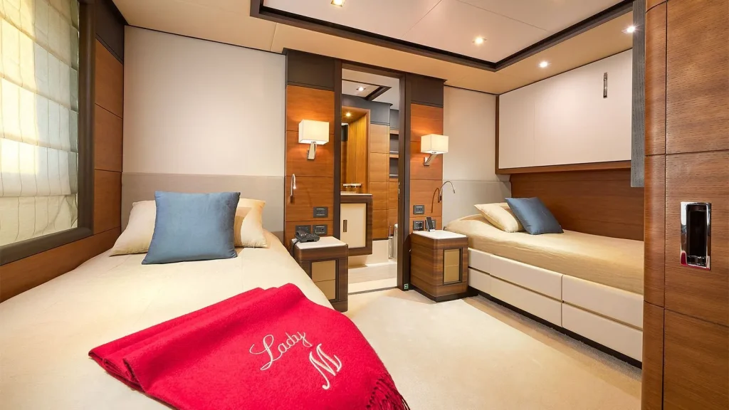 lady mrd yacht charter twin cabin