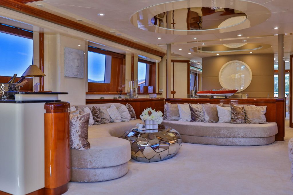 novela yacht charter salon & coffee table