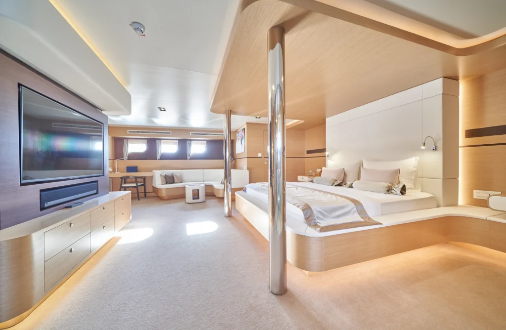 omnia yacht charter master suite tv