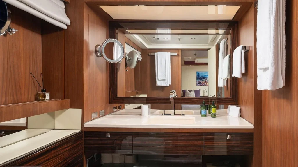 taleya yacht charter twin en suite