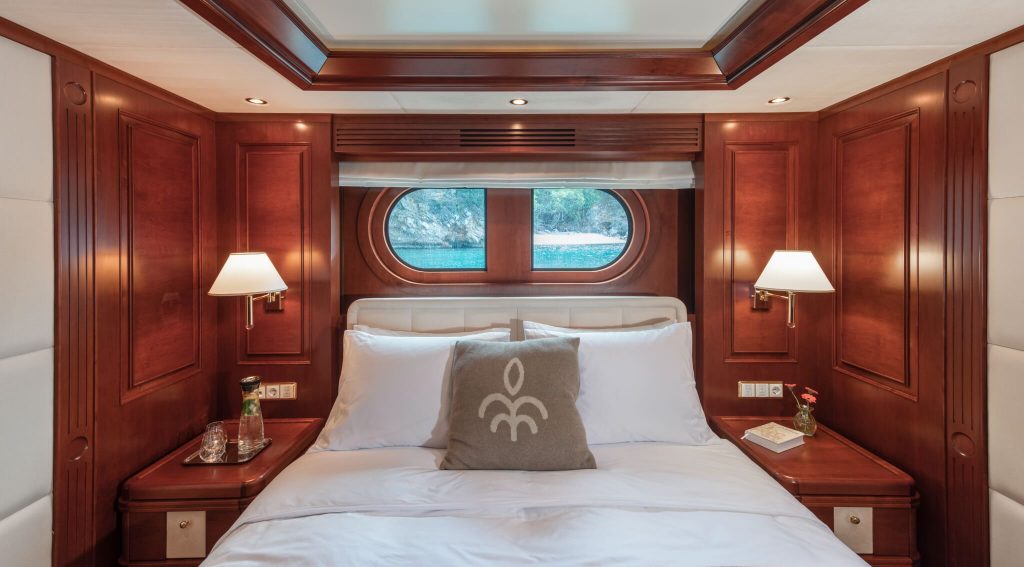 Tirea yacht charter double cabin bed & windows