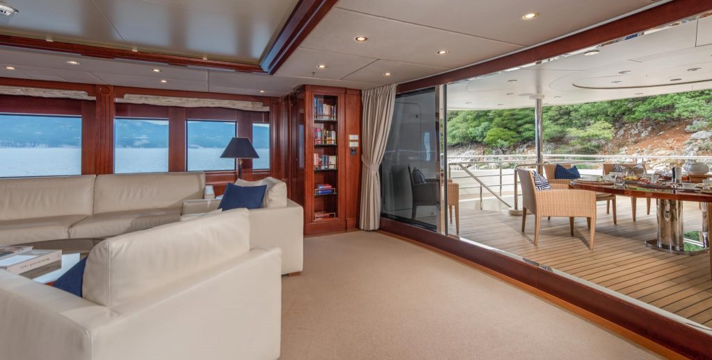 Tirea yacht charter skylounge & bridge deck aft