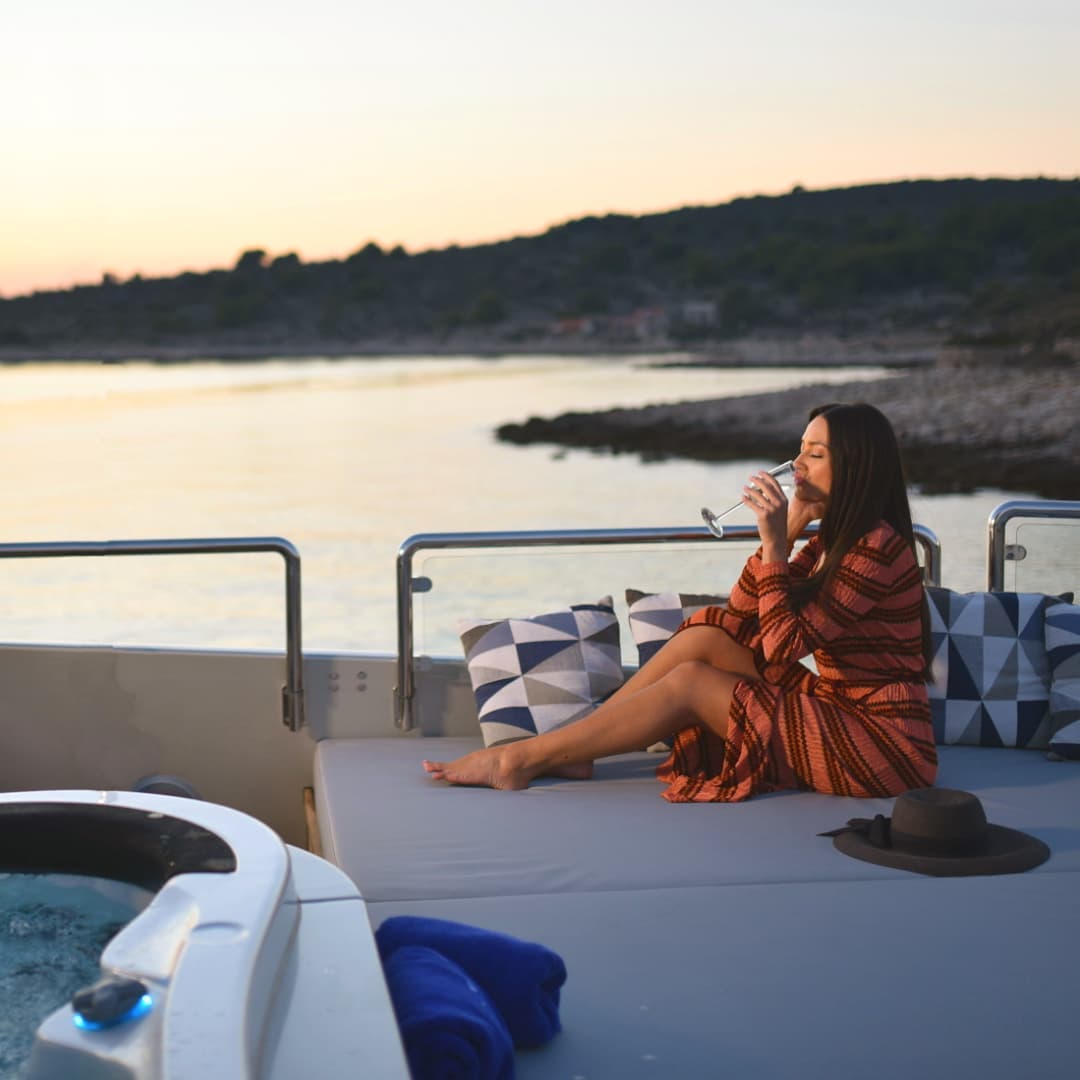 what to pack for a yacht trip
