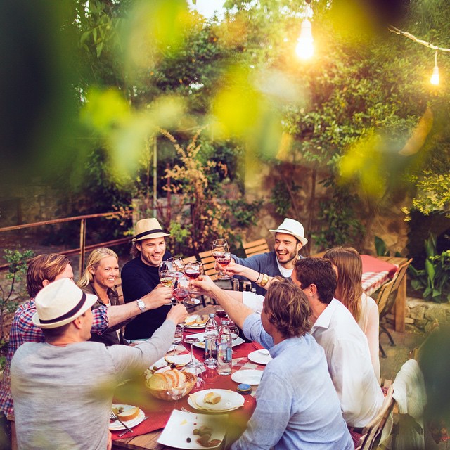 Yacht charter in Vis outdoor dining with friends