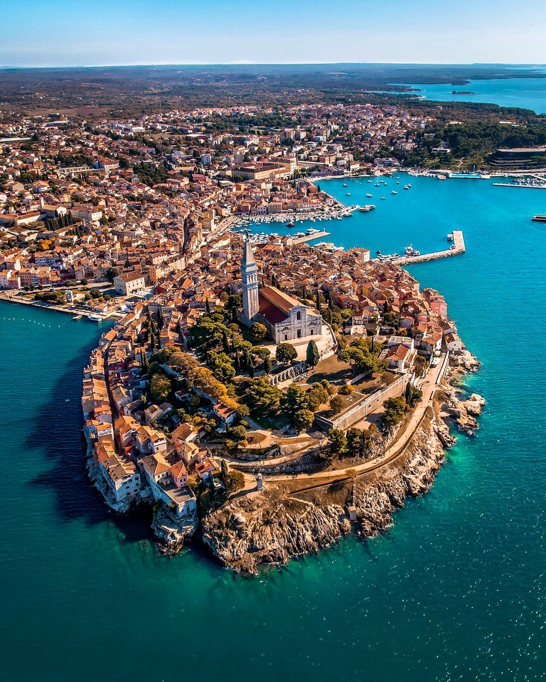 Yacht charter in Pula 